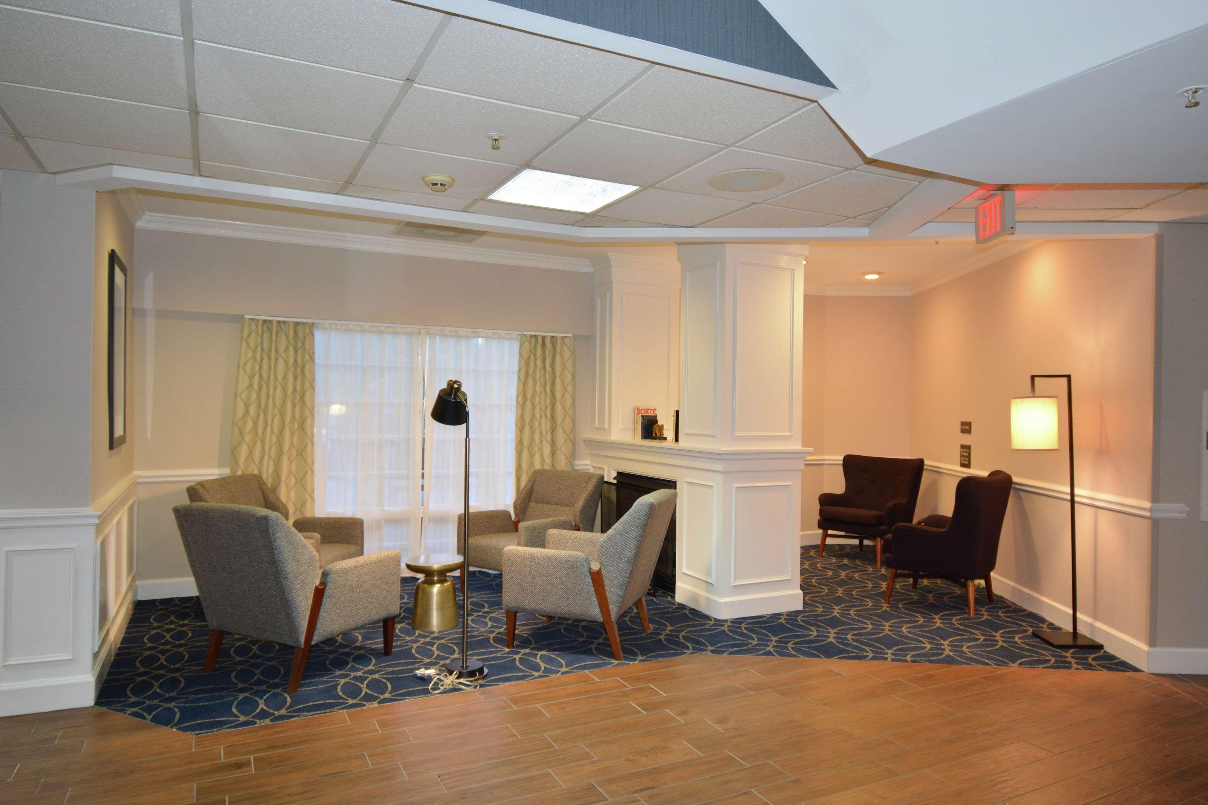 Hampton Inn Salem East - Electric Road Buitenkant foto