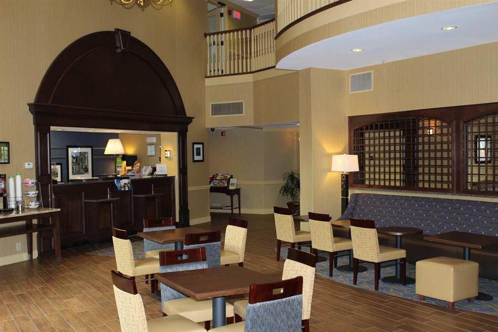 Hampton Inn Salem East - Electric Road Restaurant foto